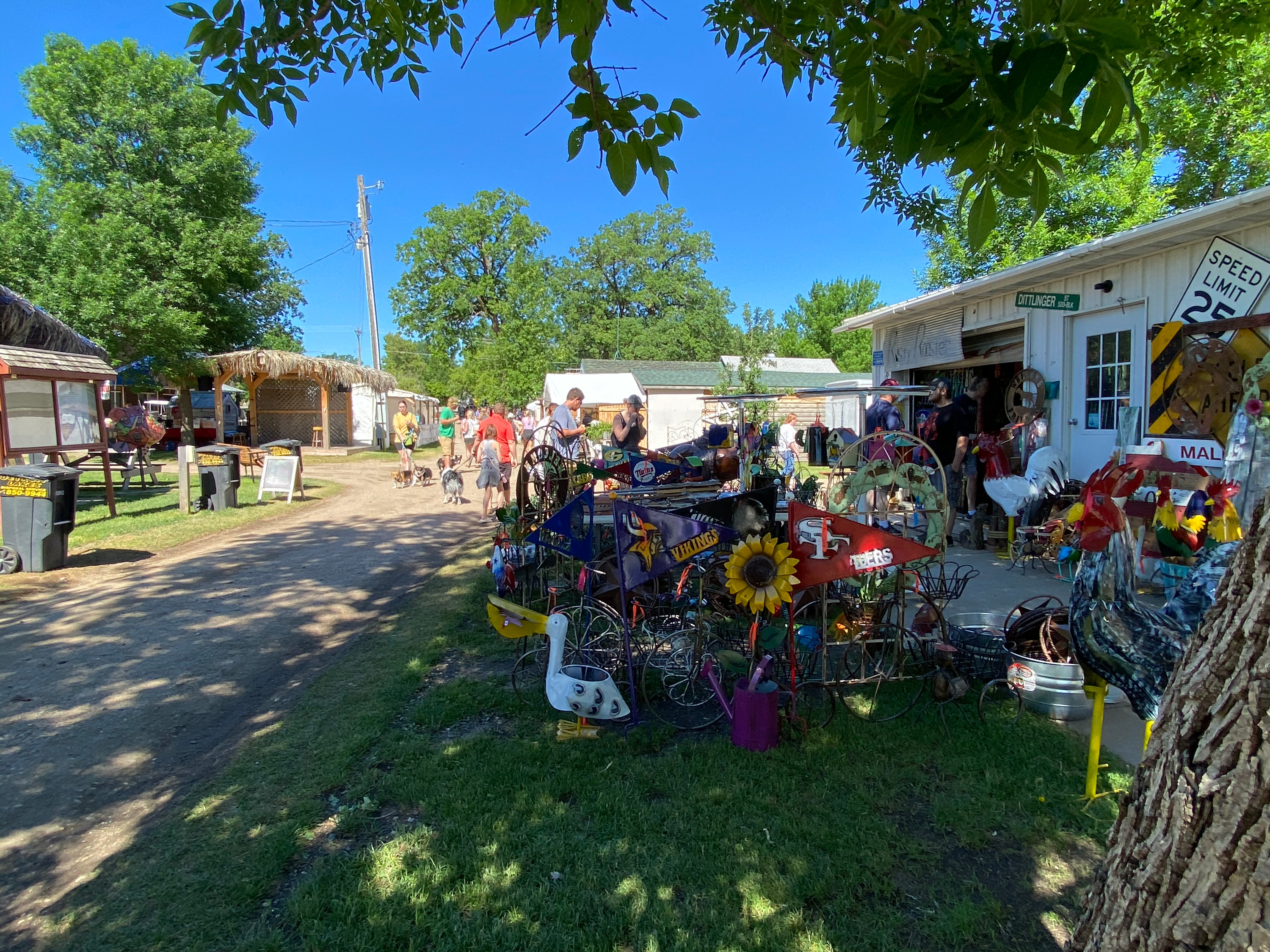 Shady Hollow Flea Market in Detroit Lakes