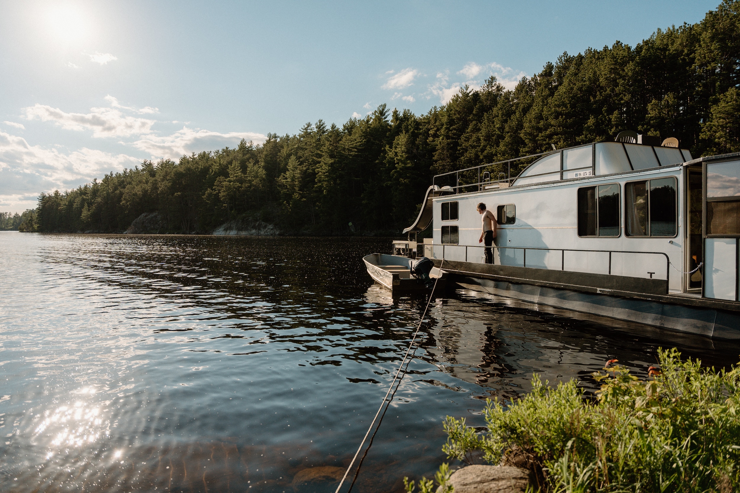 A houseboat at Voyageurs National Park