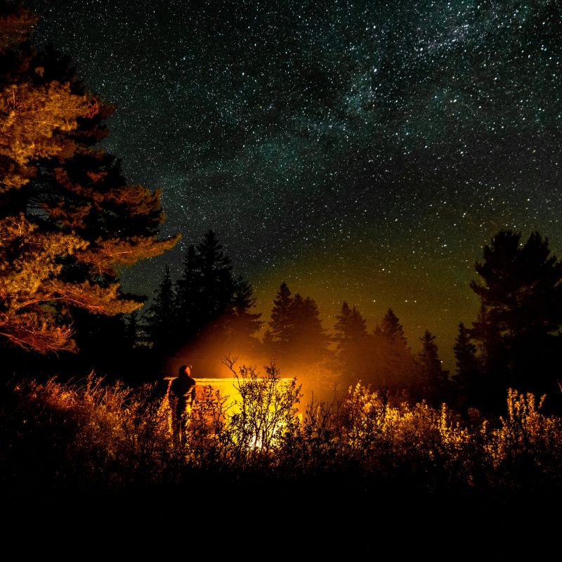 Night sky and campfire at Split Rock Creek State Park